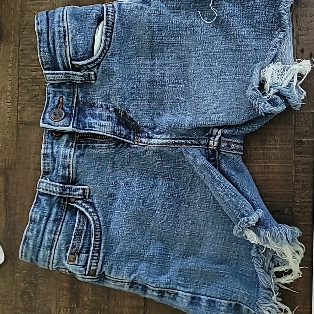 Girl's wrangler shorts